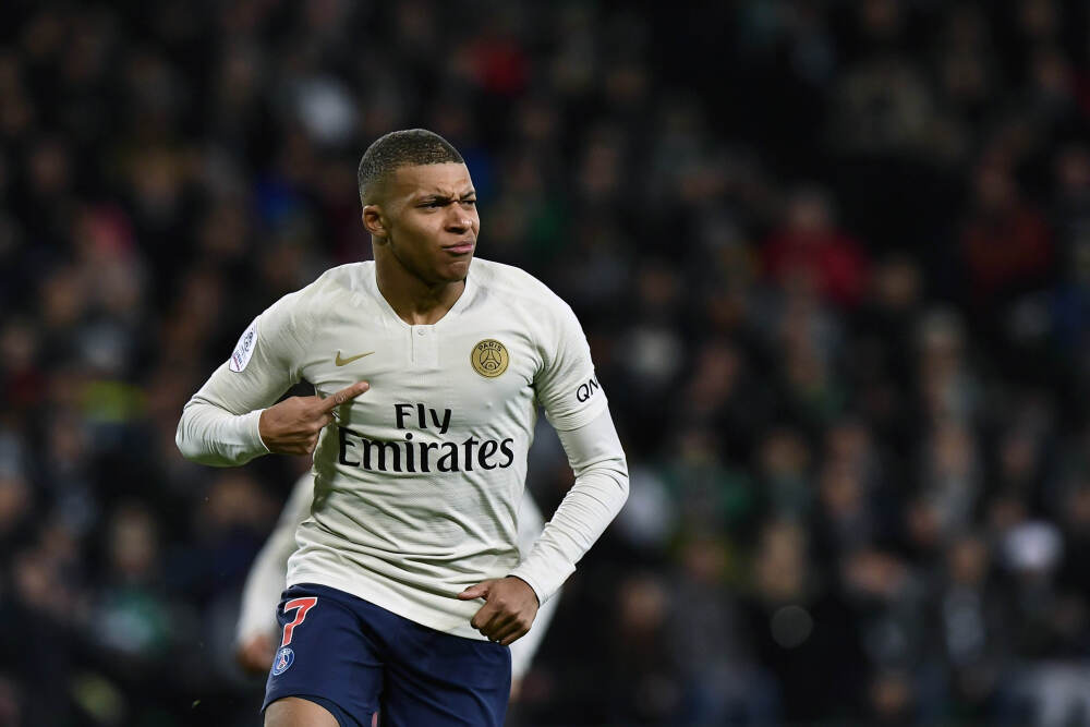 光伏“破立之间”，BC突出重围！